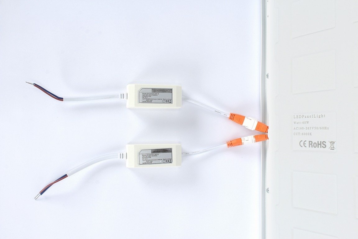 Panel LED PODTYNKOWY 59,5 cm X 59,5 cm 60W barwa ciepła 3000K PL-A02